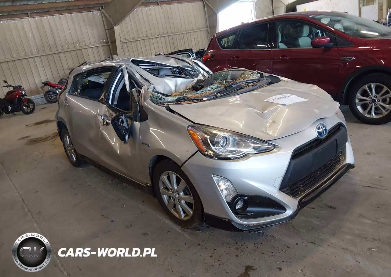 2017 Toyota Prius C Four