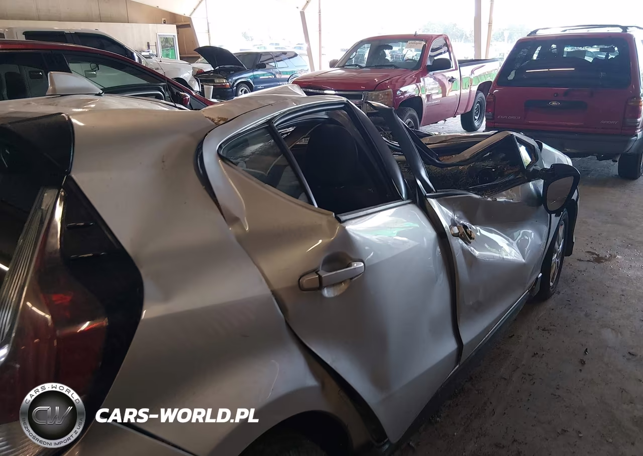 2017 Toyota Prius C Four VIN:JTDKDTB38H1593179 - 18
