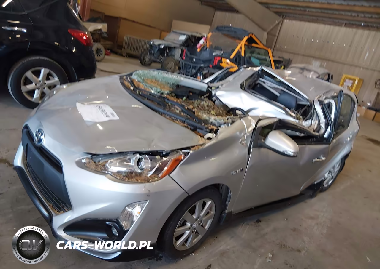 2017 Toyota Prius C Four VIN:JTDKDTB38H1593179 - 6