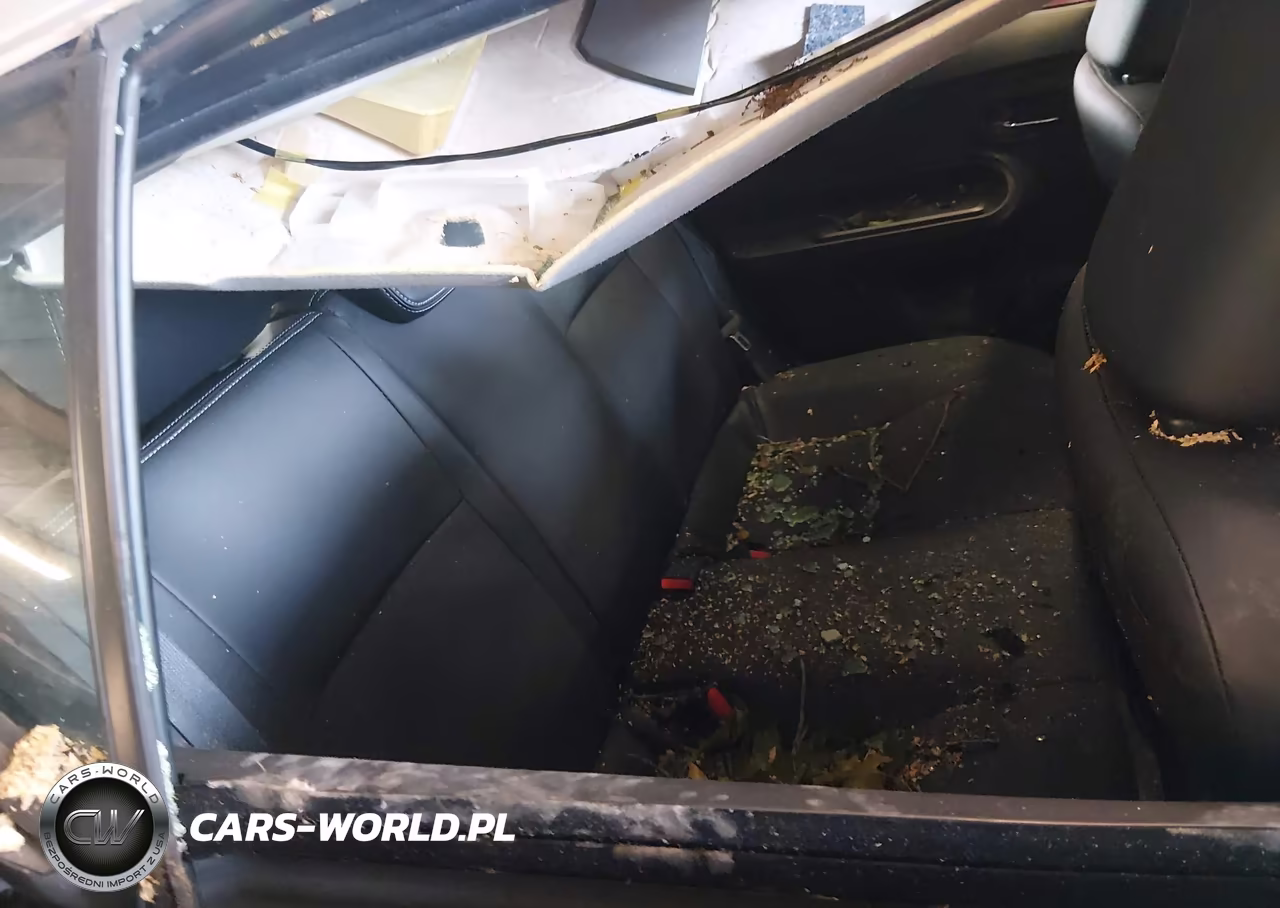 2017 Toyota Prius C Four VIN:JTDKDTB38H1593179 - 8