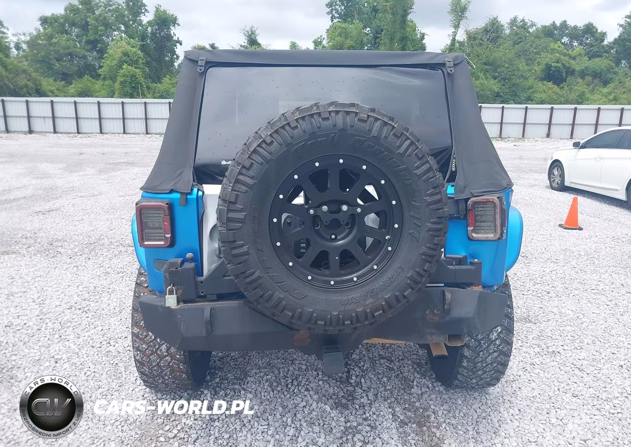2010 Jeep Wrangler Sport VIN:1J4AA2D15AL136991 - 16