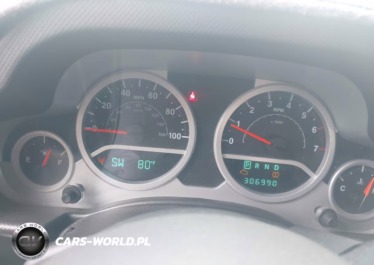 2010 Jeep Wrangler Sport VIN:1J4AA2D15AL136991 - 7