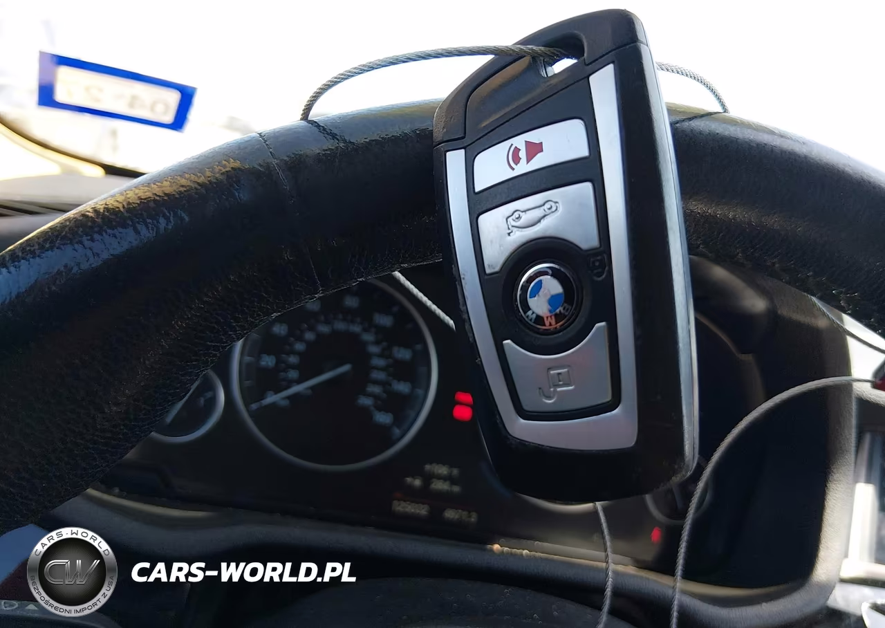2017 BMW X3 XDRIVE28I VIN:5UXWX9C38H0W71118 - 11