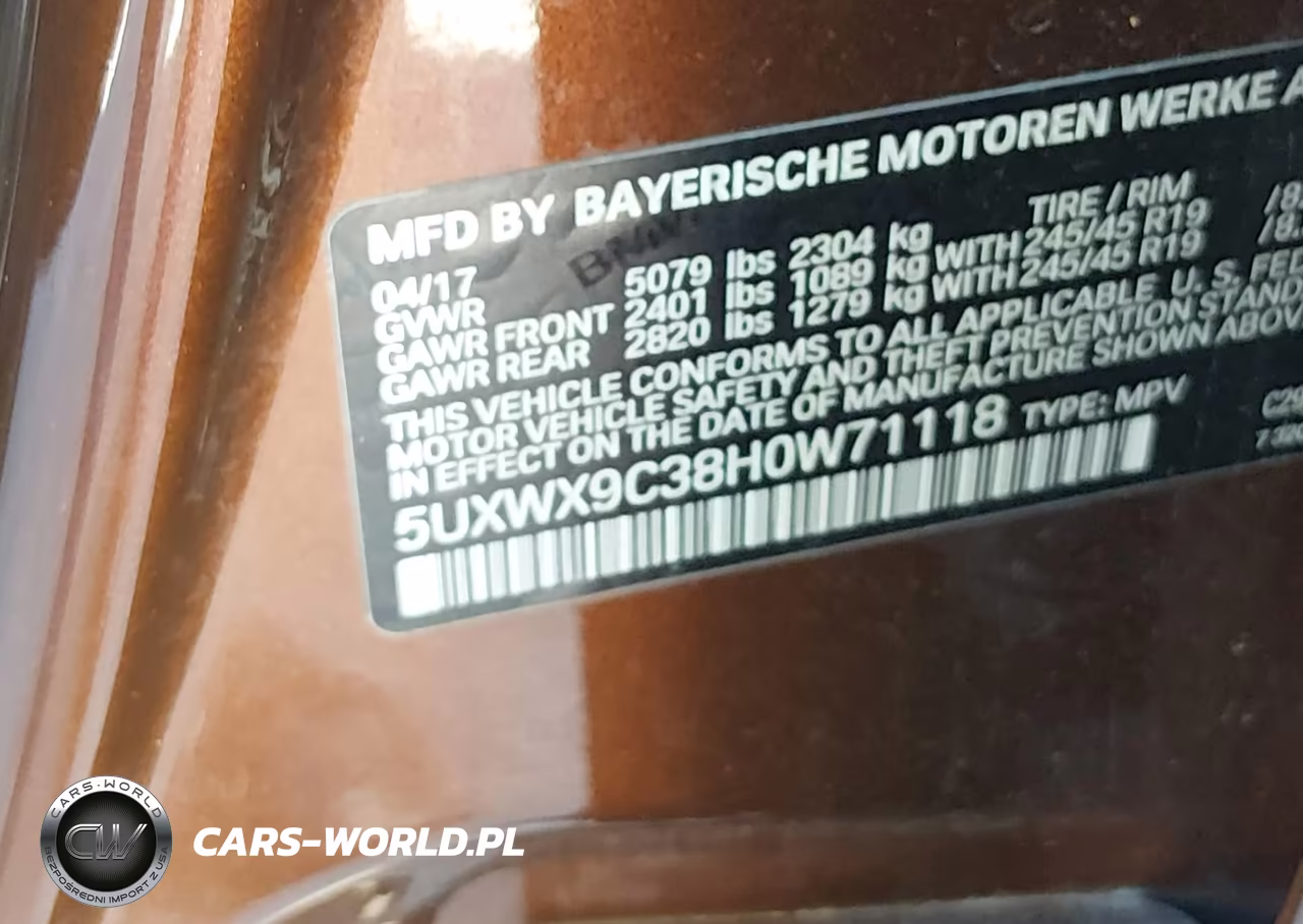 2017 BMW X3 XDRIVE28I VIN:5UXWX9C38H0W71118 - 9