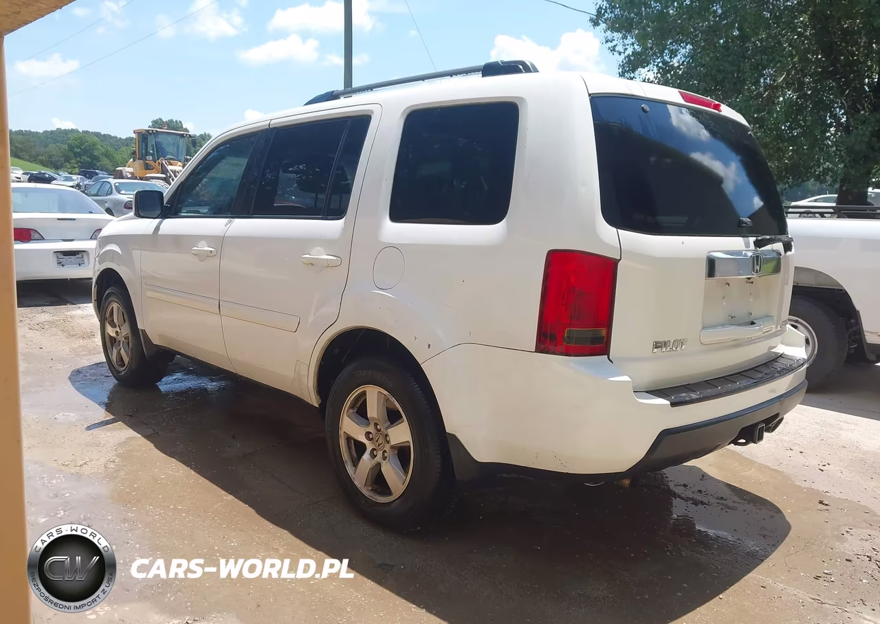 2011 Honda Pilot Ex-L VIN:5FNYF4H5XBB075768 - 3