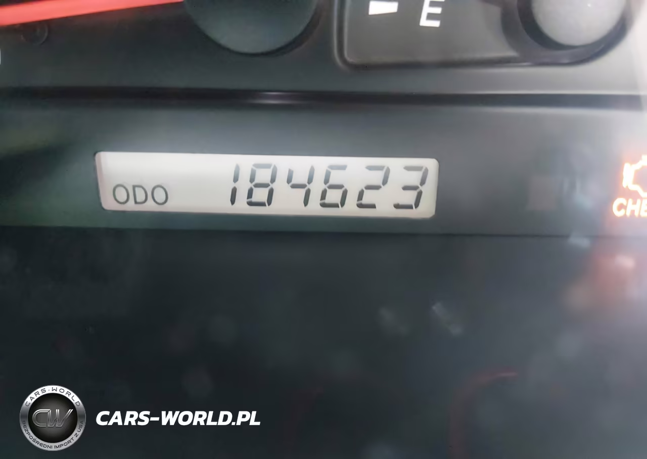 2002 Toyota Camry Le VIN:4T1BE32K72U068135 - 15