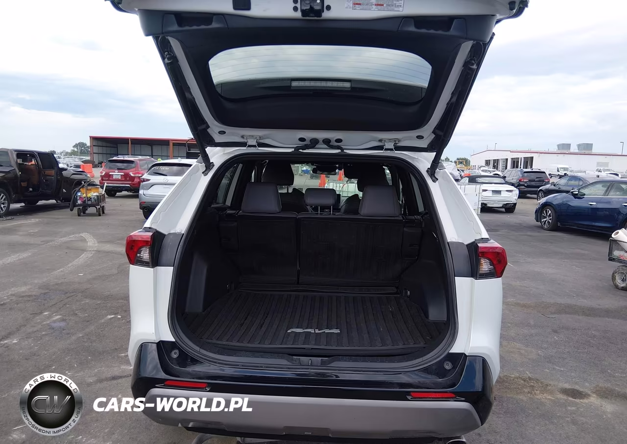 2024 Toyota Rav4 Hybrid Se VIN:4T3T6RFV4RU143965 - 17