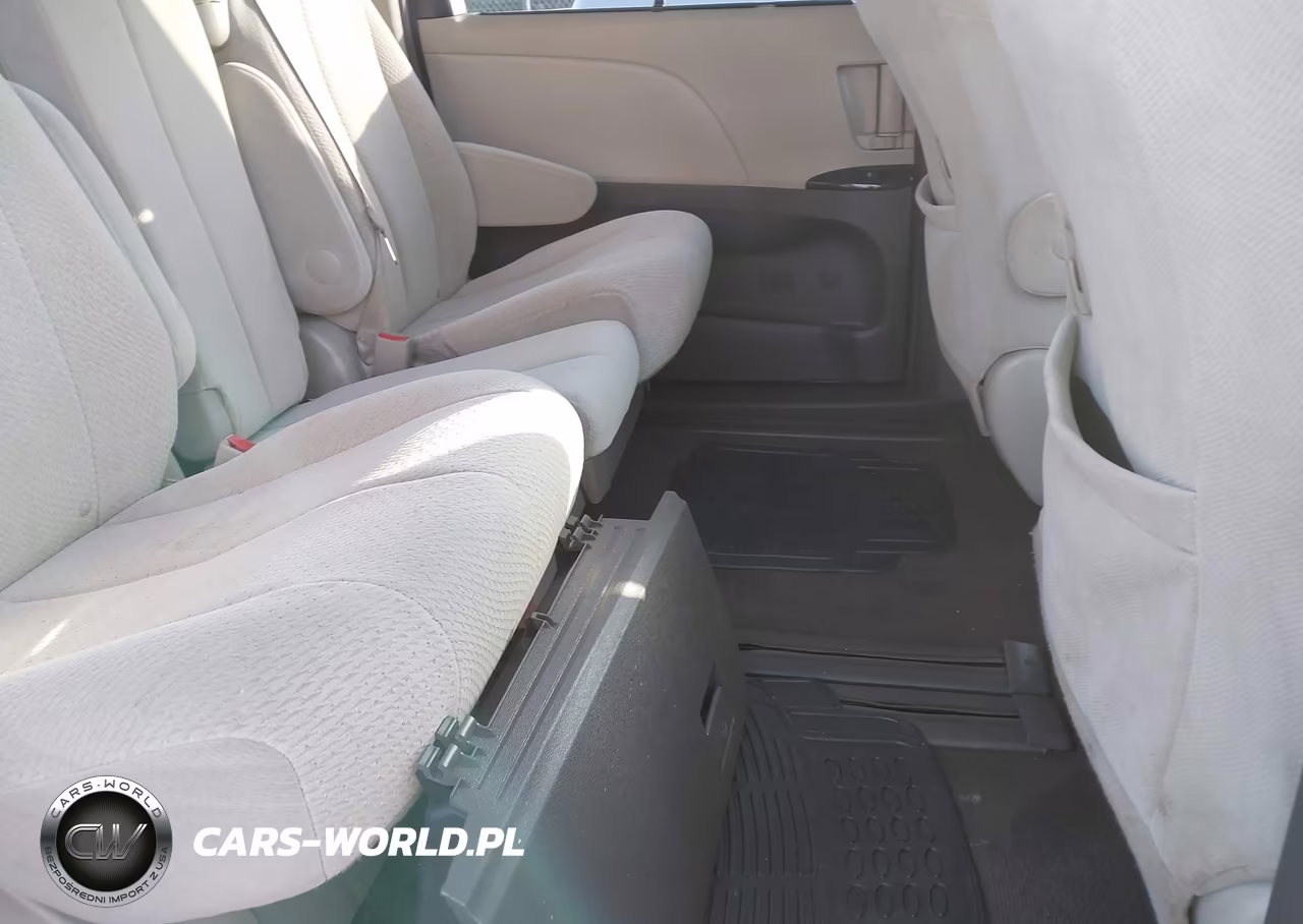 2011 Toyota Sienna Le V6 VIN:5TDKK3DC9BS107296 - 8