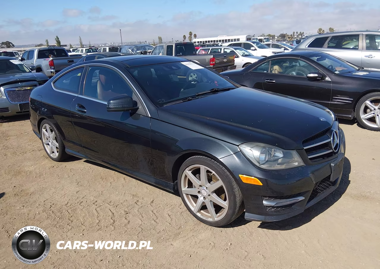 2013 Mercedes-Benz C 250 VIN:WDDGJ4HB5DG023334 - 1