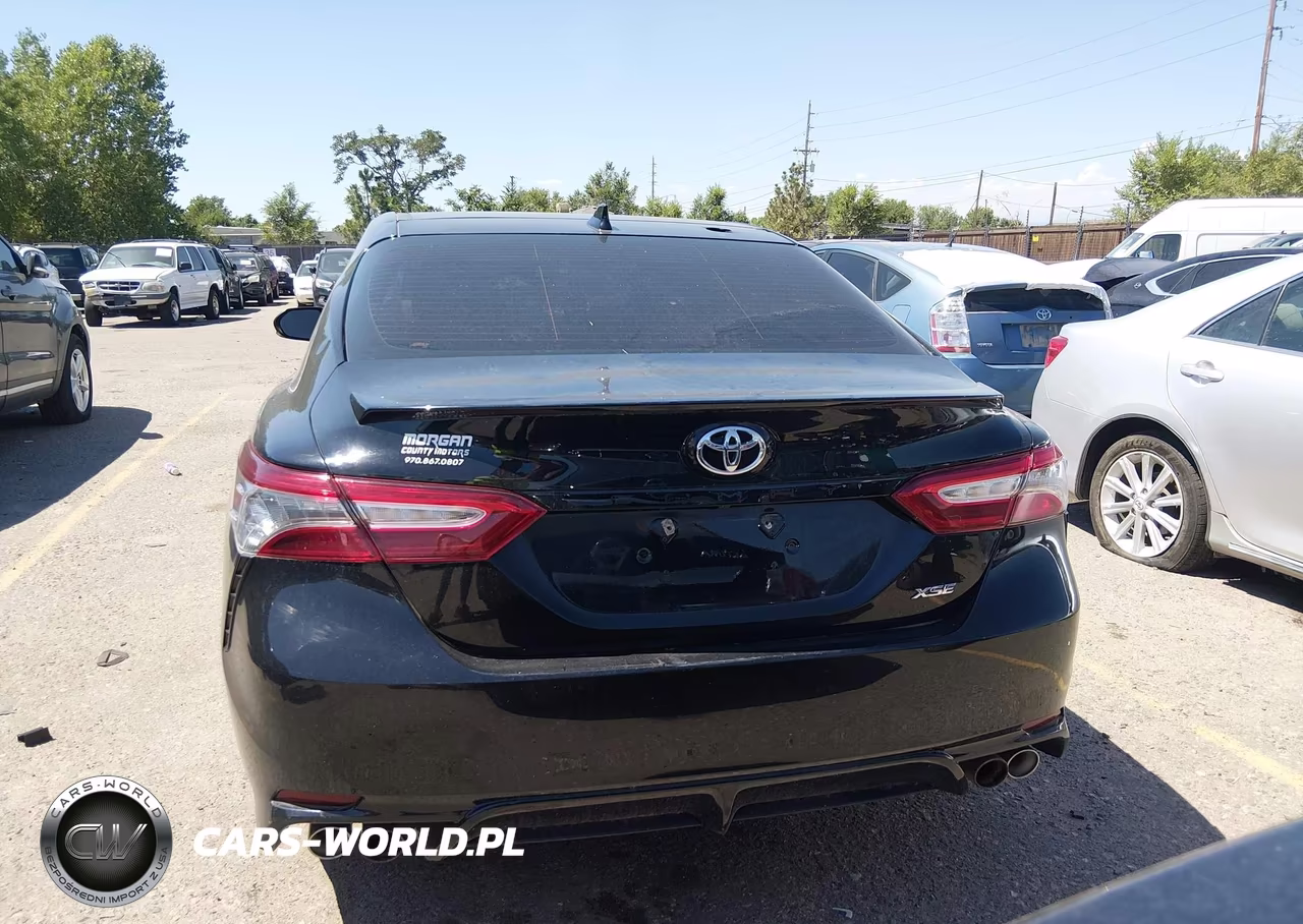 2019 Toyota Camry Xse VIN:4T1B61HK1KU266007 - 17