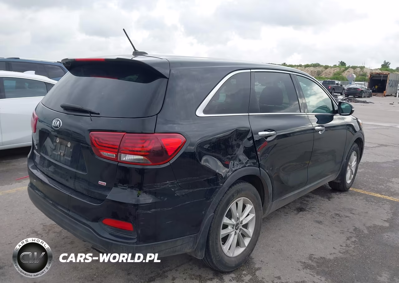 2019 Kia Sorento 2.4L L VIN:5XYPG4A31KG585307 - 4