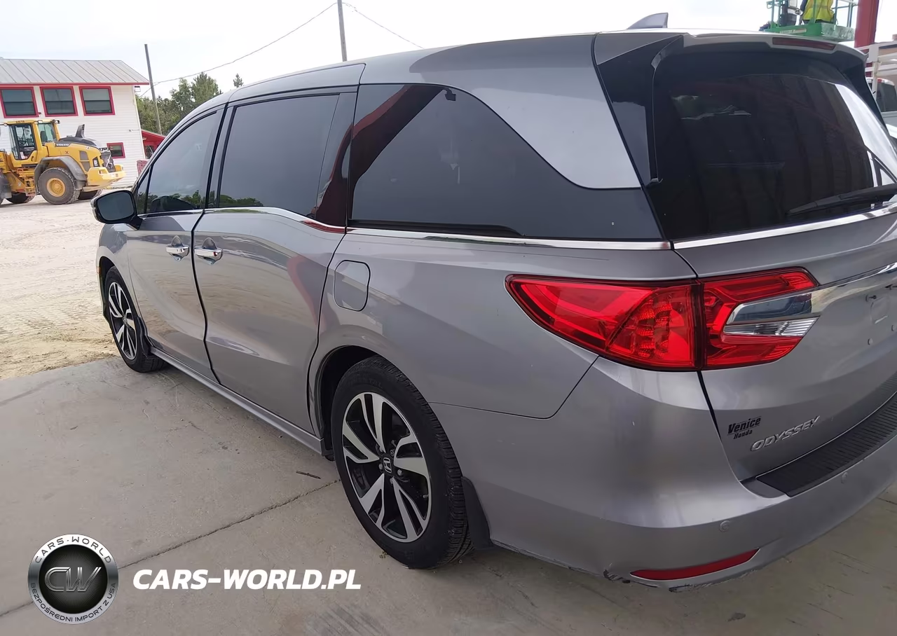 2019 Honda Odyssey Elite VIN:5FNRL6H93KB058306 - 14