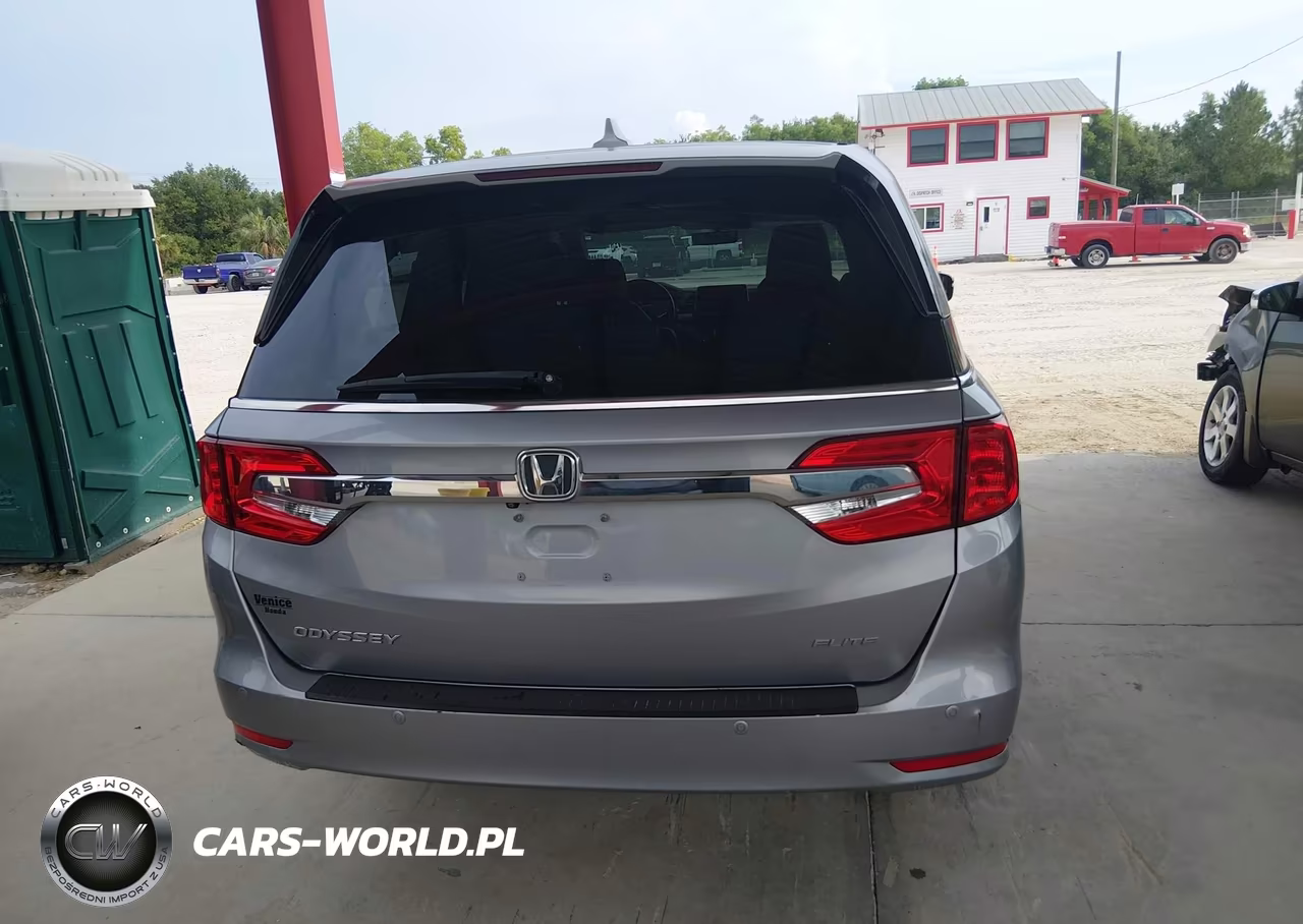 2019 Honda Odyssey Elite VIN:5FNRL6H93KB058306 - 16