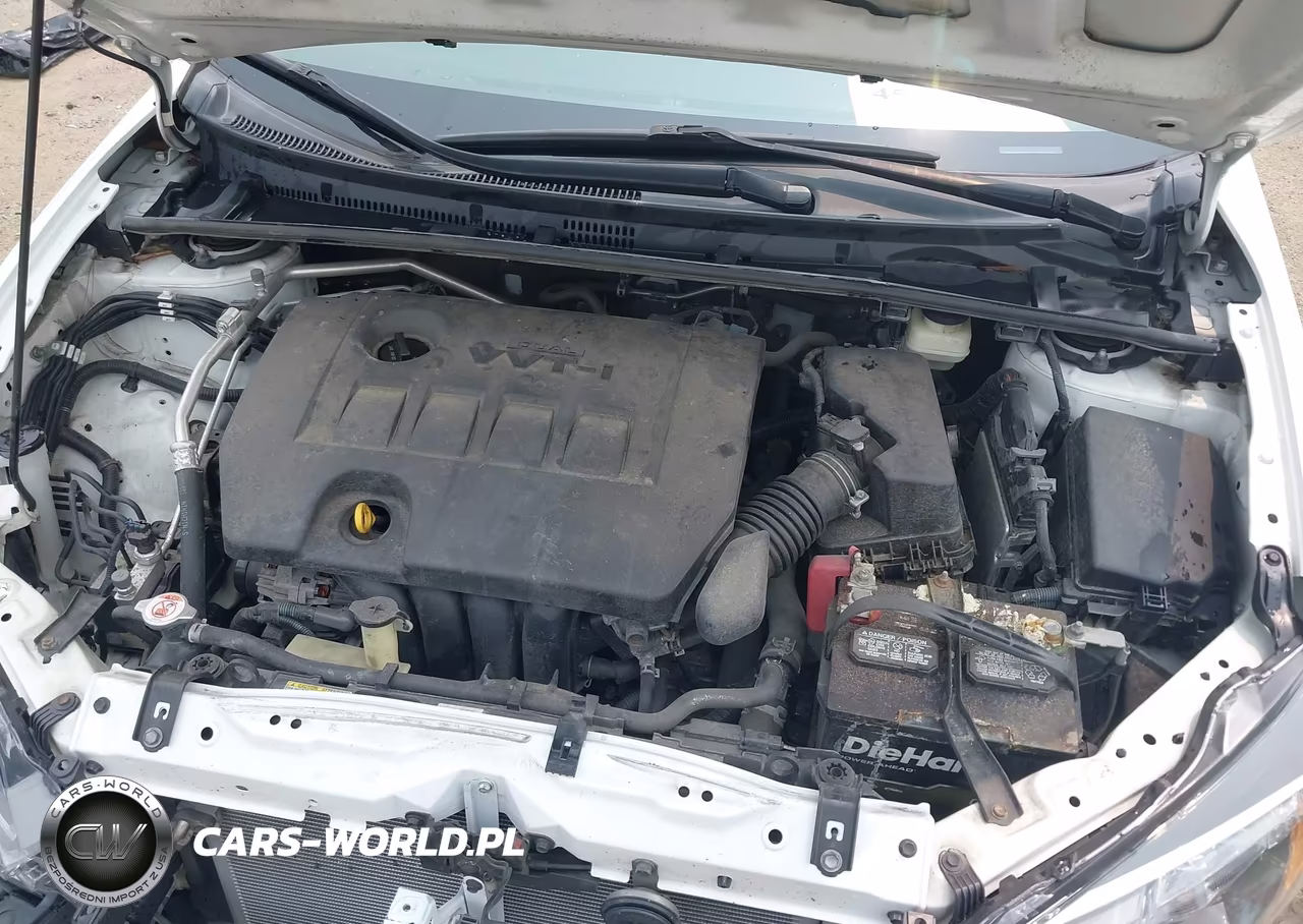 2018 Toyota Corolla Le VIN:2T1BURHE8JC974057 - 10
