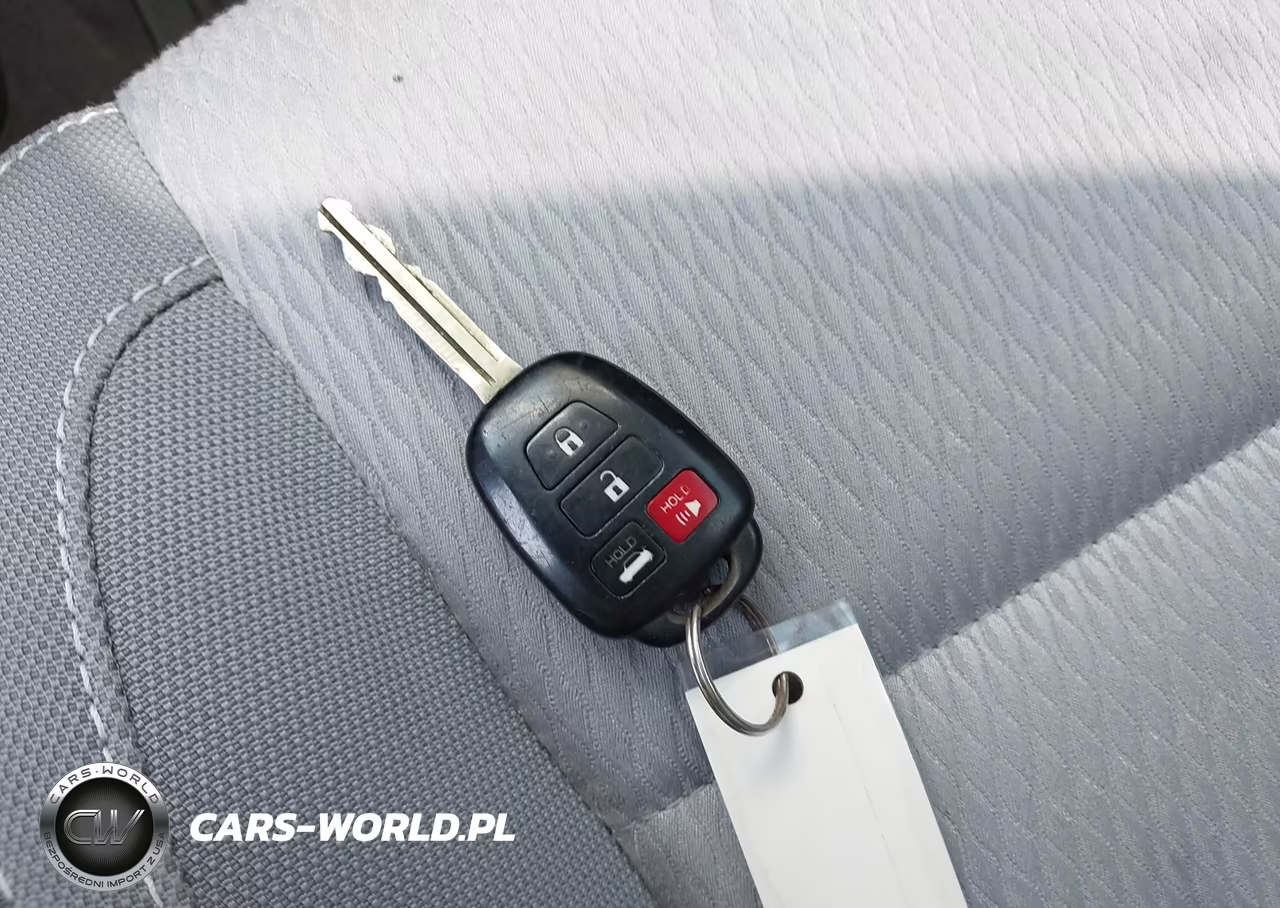 2014 Toyota Corolla Le VIN:5YFBURHE2EP073577 - 11