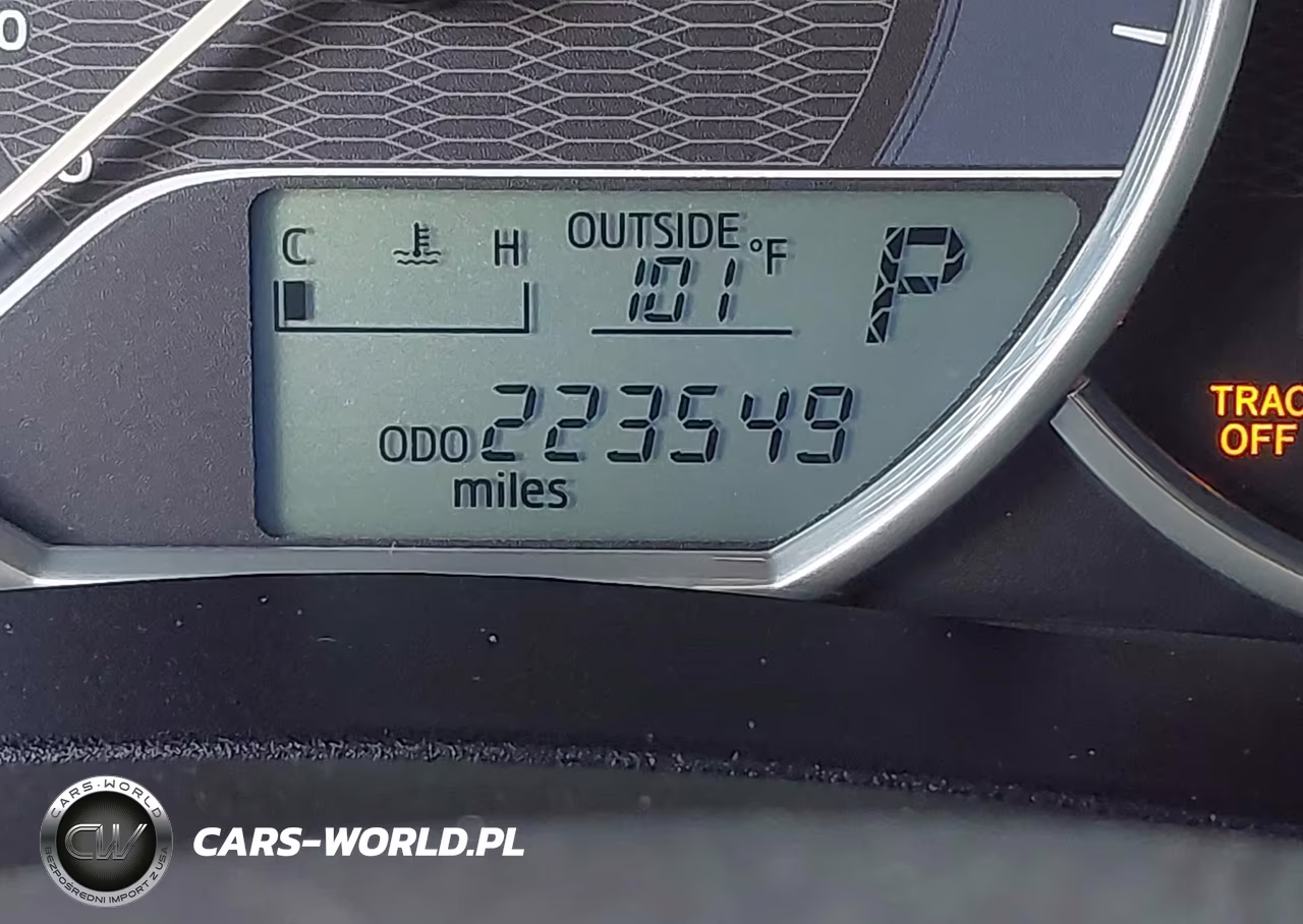 2014 Toyota Corolla Le VIN:5YFBURHE2EP073577 - 15