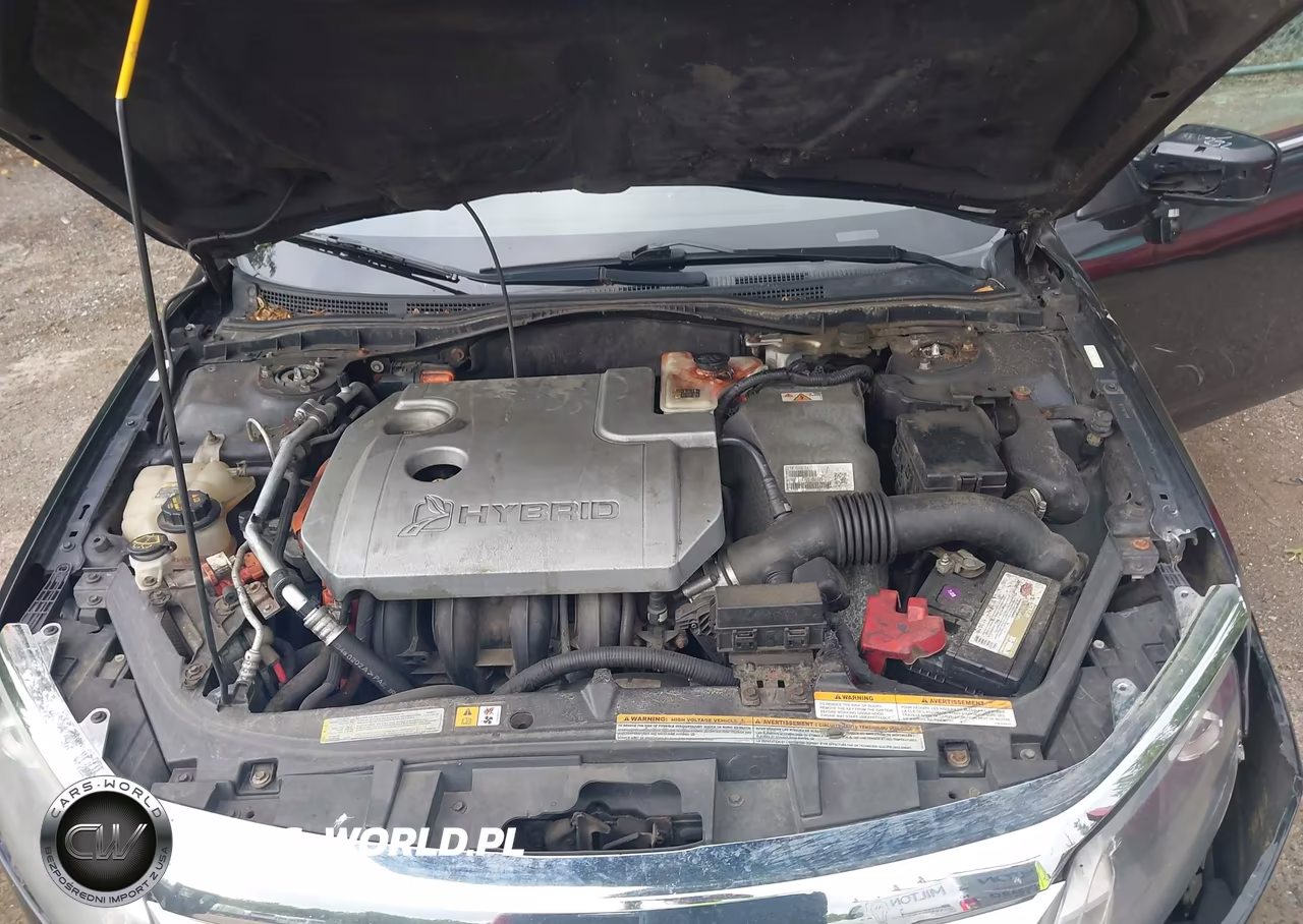 2012 Ford Fusion Hybrid VIN:3FADP0L36CR380474 - 10