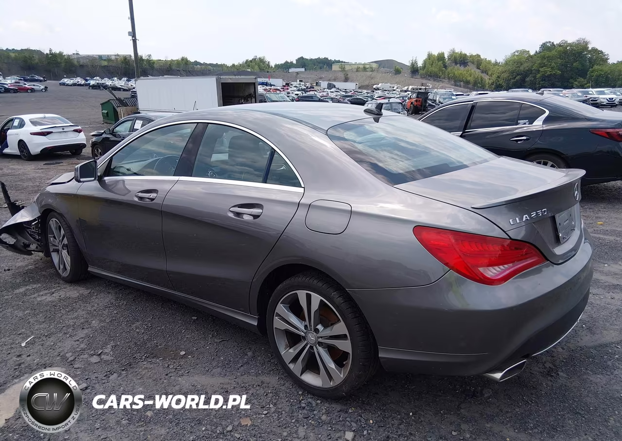 2015 Mercedes-Benz Cla 250 VIN:WDDSJ4EB8FN171118 - 3