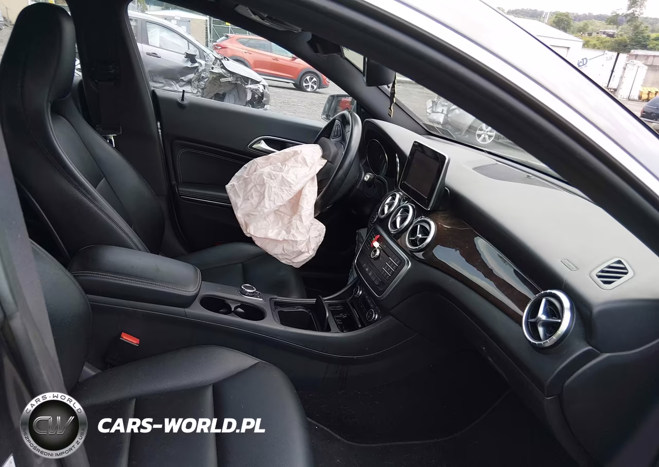 2015 Mercedes-Benz Cla 250 VIN:WDDSJ4EB8FN171118 - 5