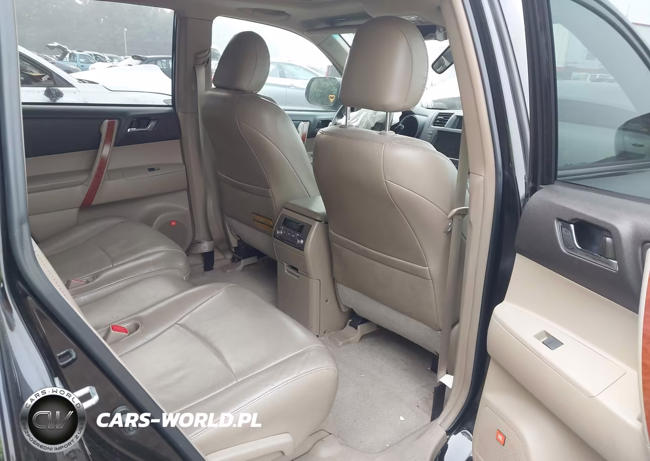 2010 Toyota Highlander Limited V6 VIN:5TDDK3EHXAS027989 - 8