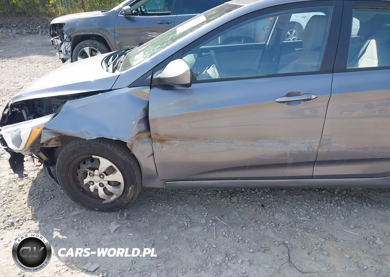 2015 Hyundai Accent Gls VIN:KMHCT4AE0FU930175 - 6