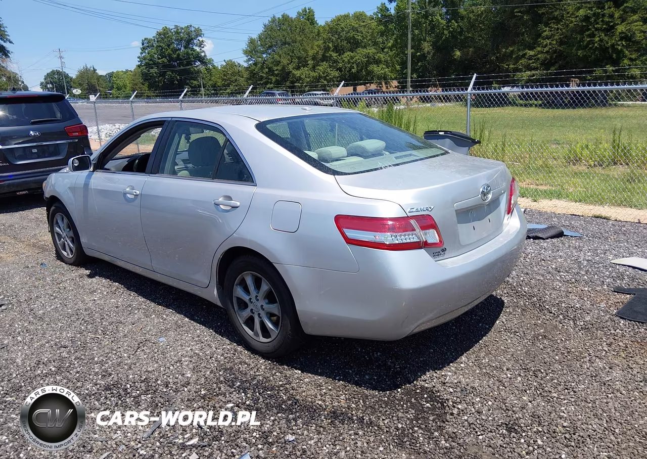 2010 Toyota Camry Le VIN:4T4BF3EK3AR007491 - 3