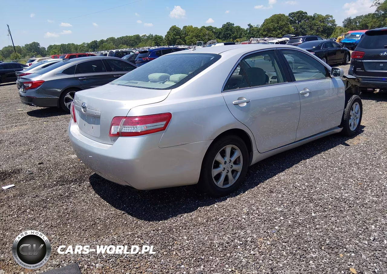 2010 Toyota Camry Le VIN:4T4BF3EK3AR007491 - 4