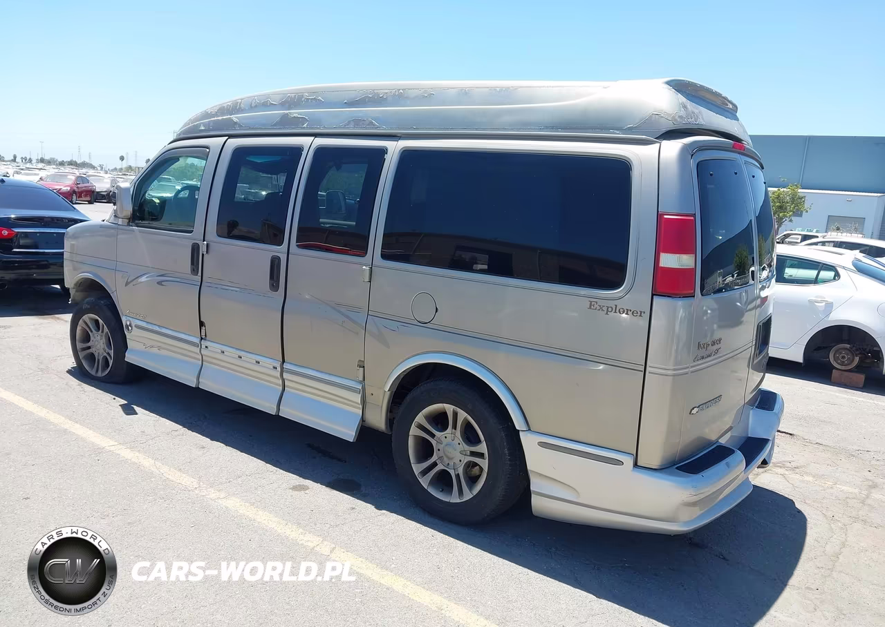 2003 Chevrolet Express Upfitter VIN:1GBFG15T931114113 - 3