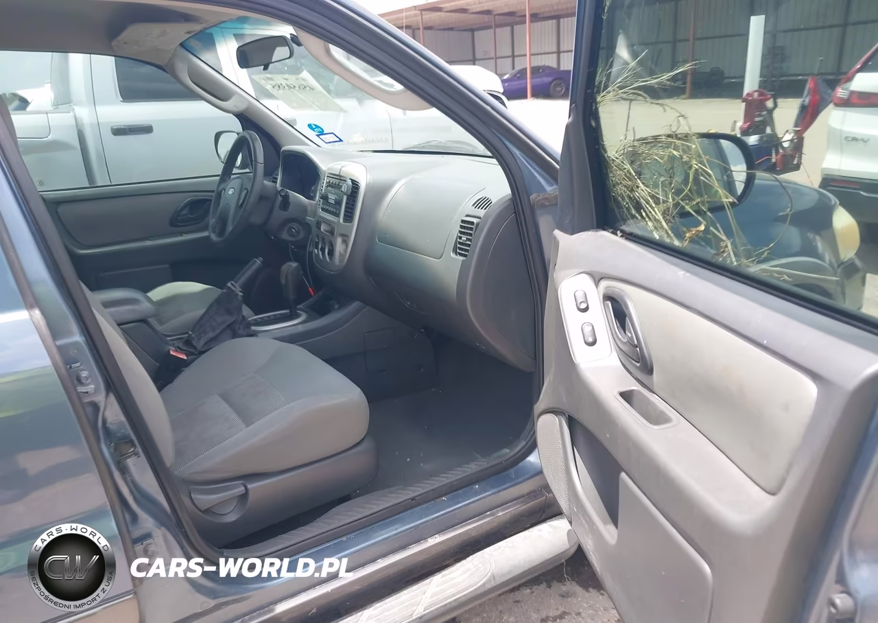 2005 Ford Escape Xlt VIN:1FMYU03165KB77333 - 5