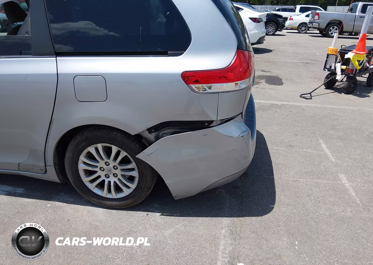 2011 Toyota Sienna Xle V6 VIN:5TDYK3DCXBS115496 - 19