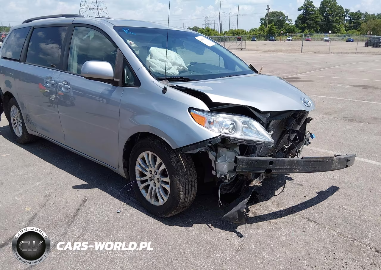 2011 Toyota Sienna Xle V6 VIN:5TDYK3DCXBS115496 - 21
