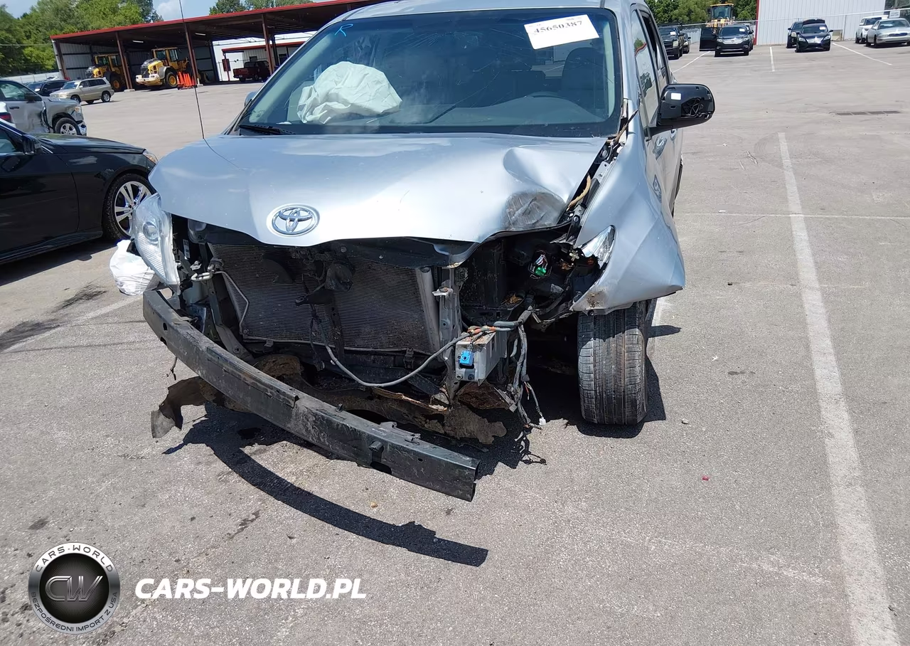 2011 Toyota Sienna Xle V6 VIN:5TDYK3DCXBS115496 - 6