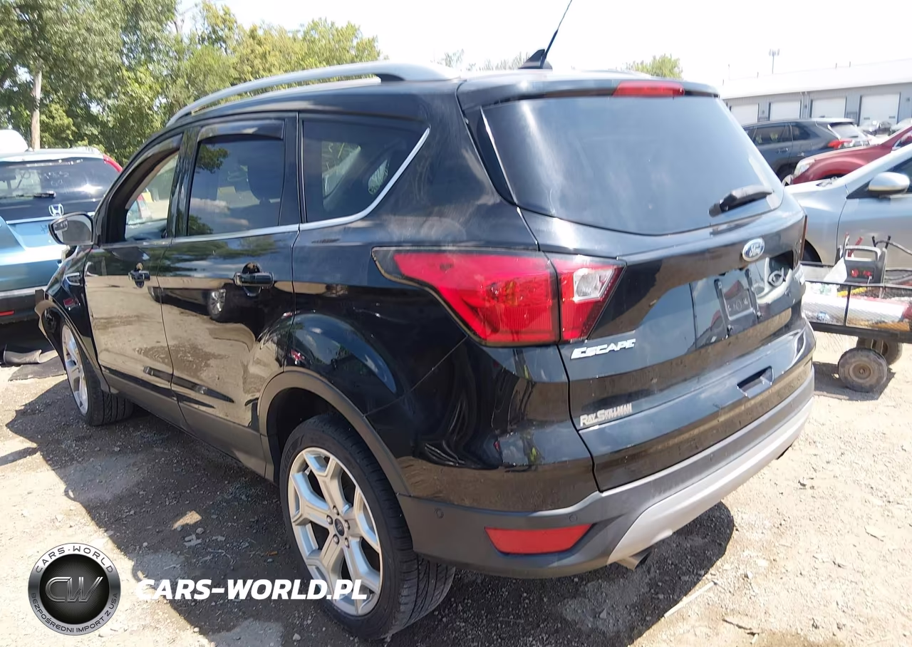 2019 Ford Escape Titanium VIN:1FMCU9J92KUA69427 - 3