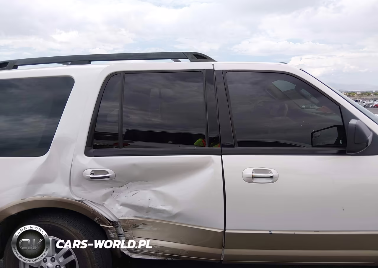 2012 Ford Expedition Xlt VIN:1FMJU1J50CEF67014 - 13