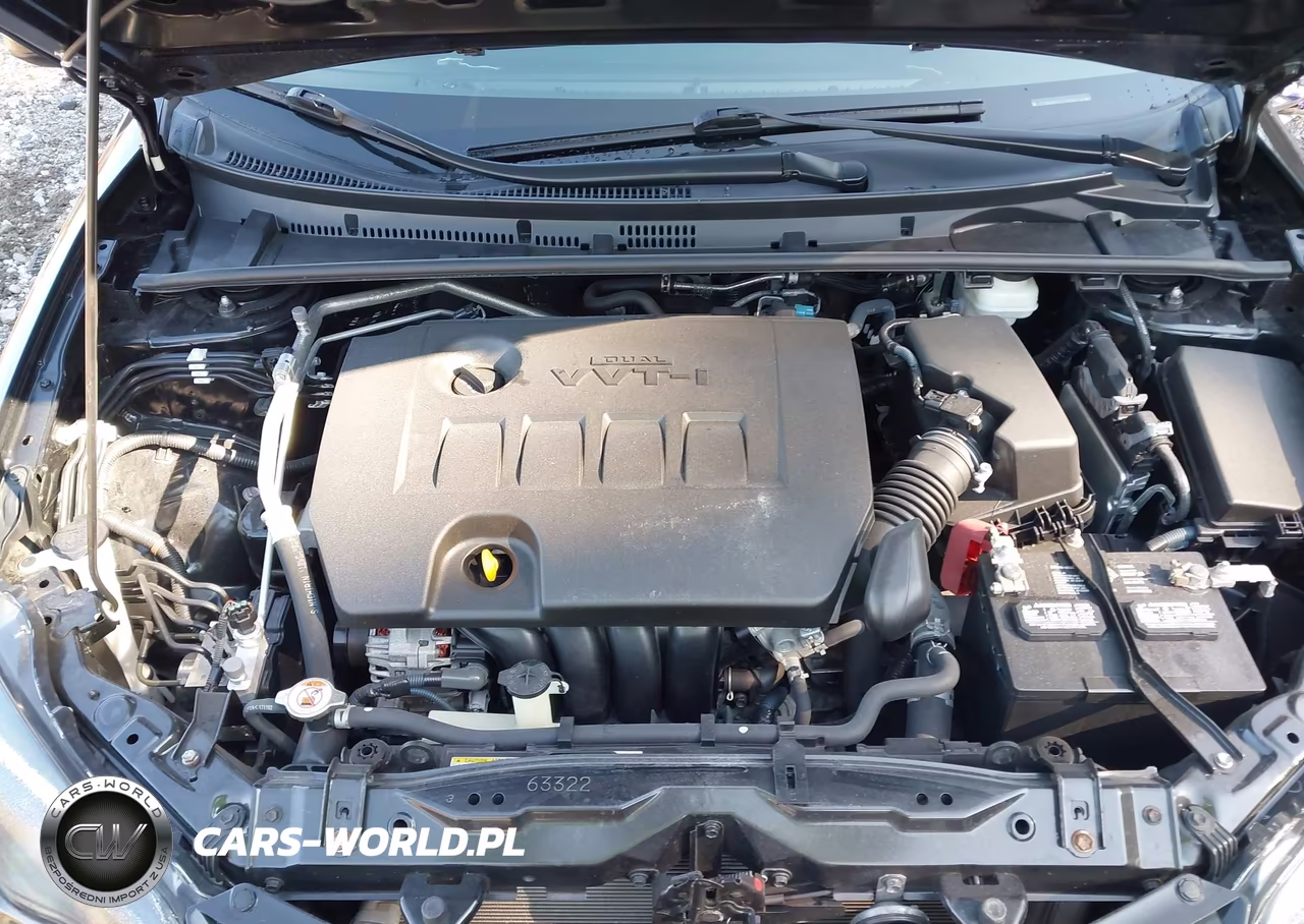 2018 Toyota Corolla Le VIN:2T1BURHE2JC085139 - 10