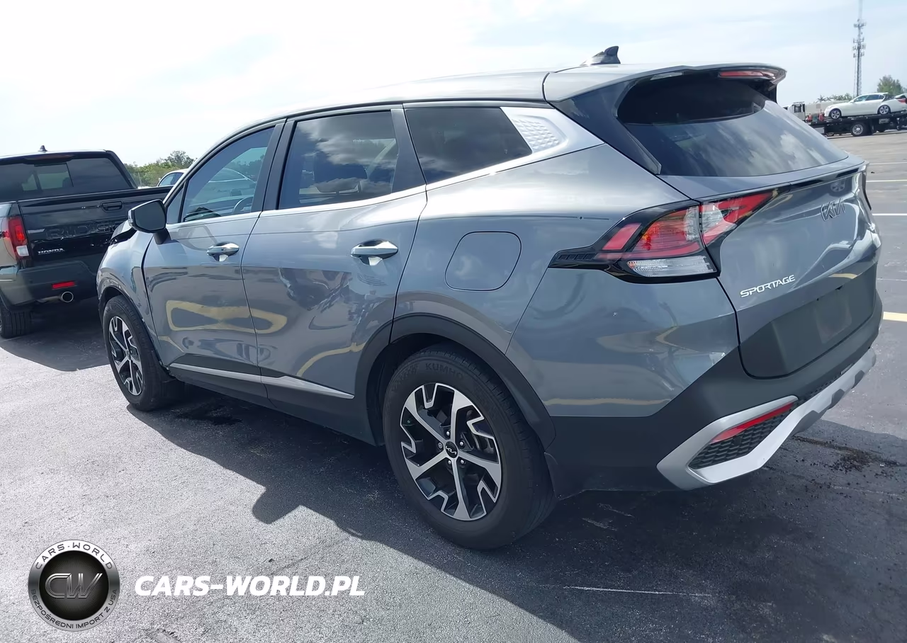 2025 Kia Sportage Ex VIN:5XYK33DF1SG266446 - 3