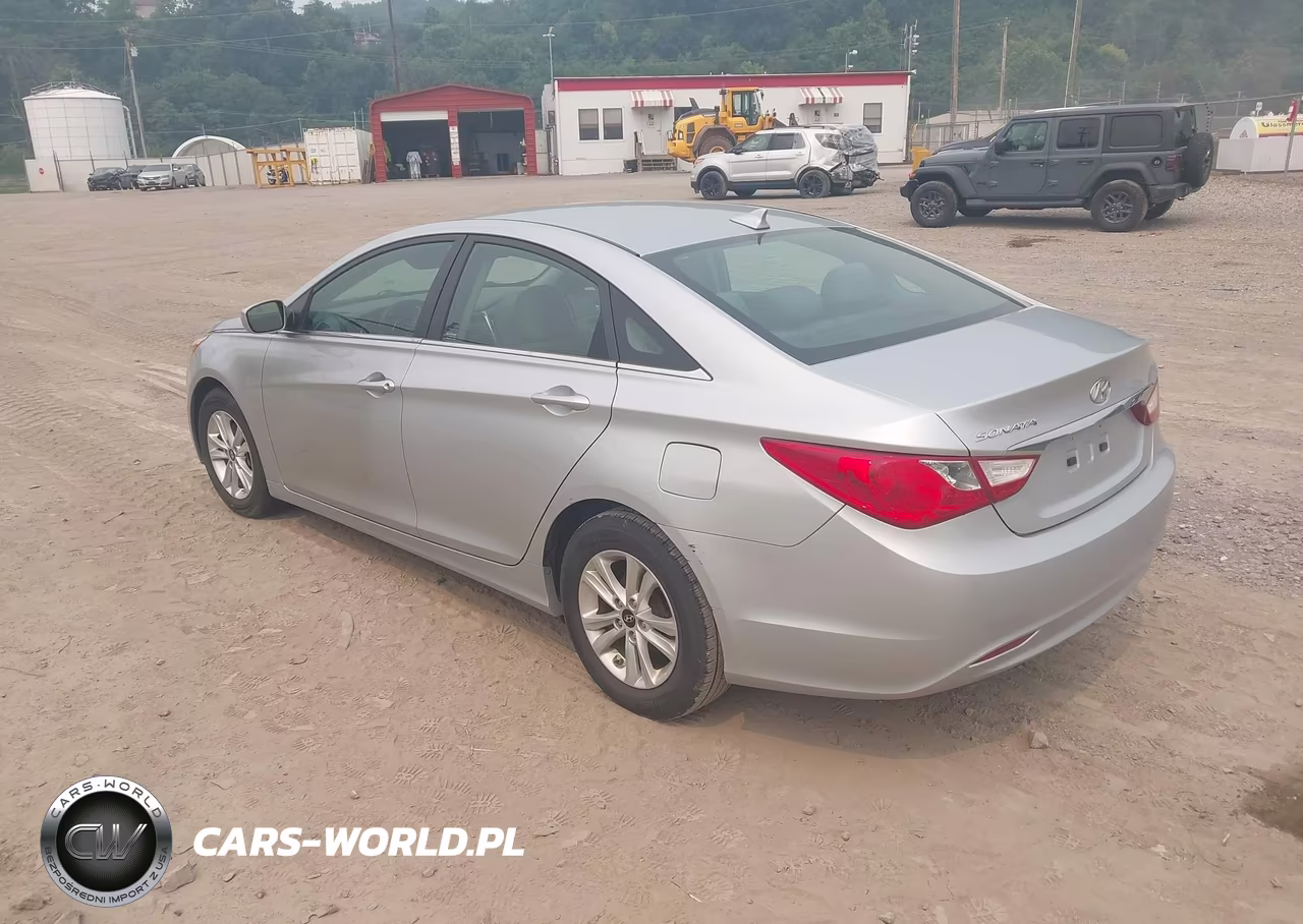 2013 Hyundai Sonata Gls VIN:5NPEB4AC7DH707136 - 3