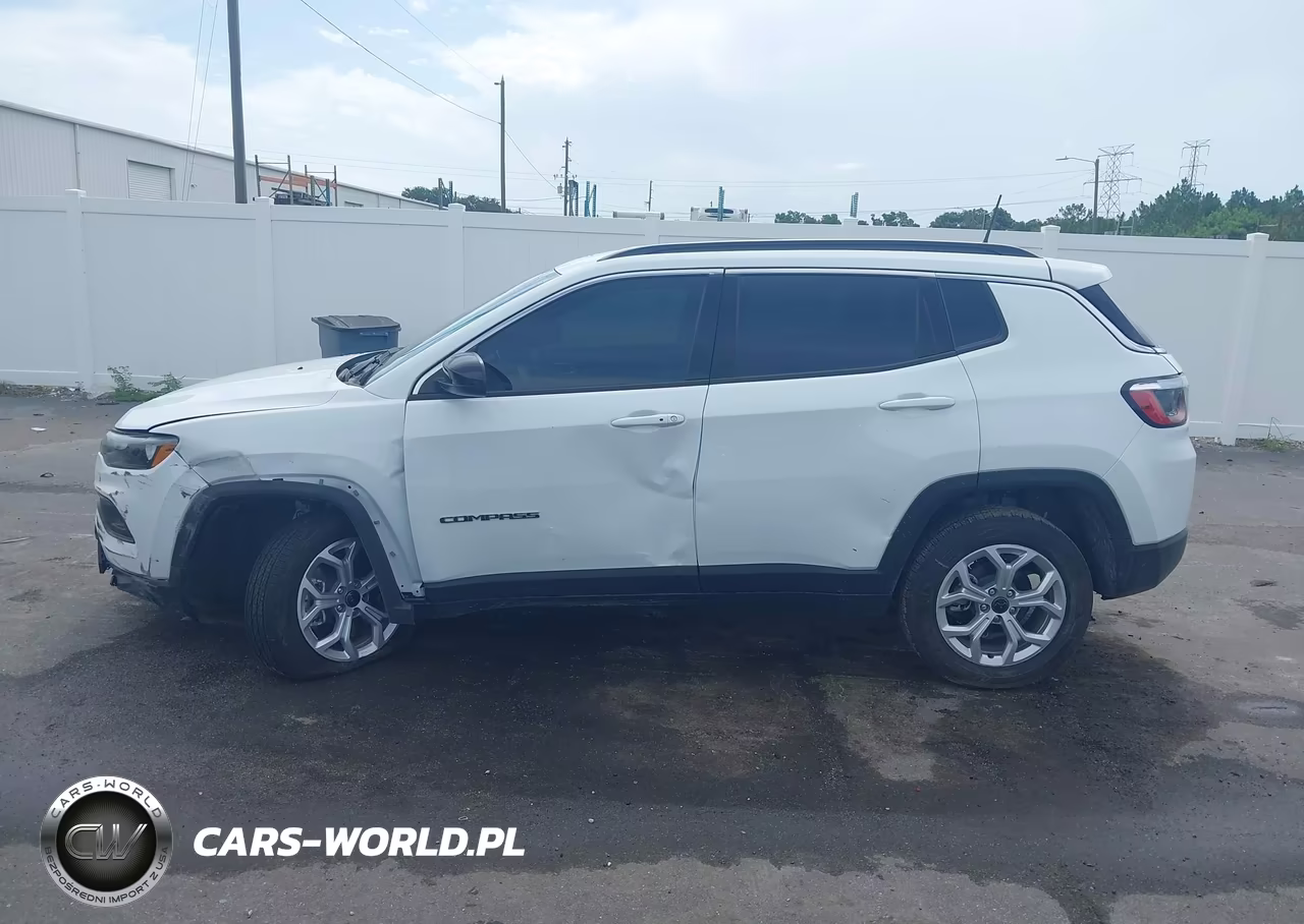 2026 Jeep Compass Latitude VIN:3C4NJDBN8TT189541 - 14