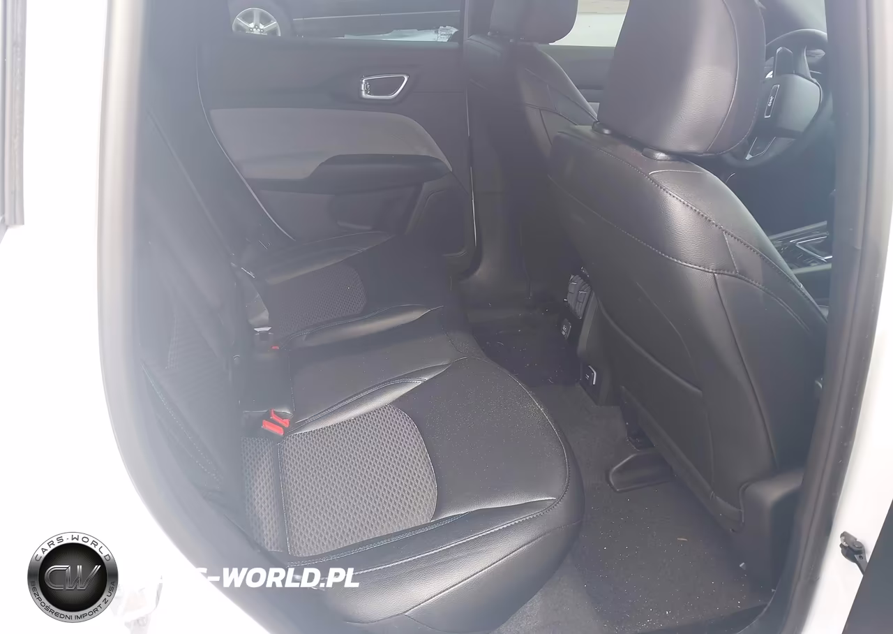 2026 Jeep Compass Latitude VIN:3C4NJDBN8TT189541 - 8