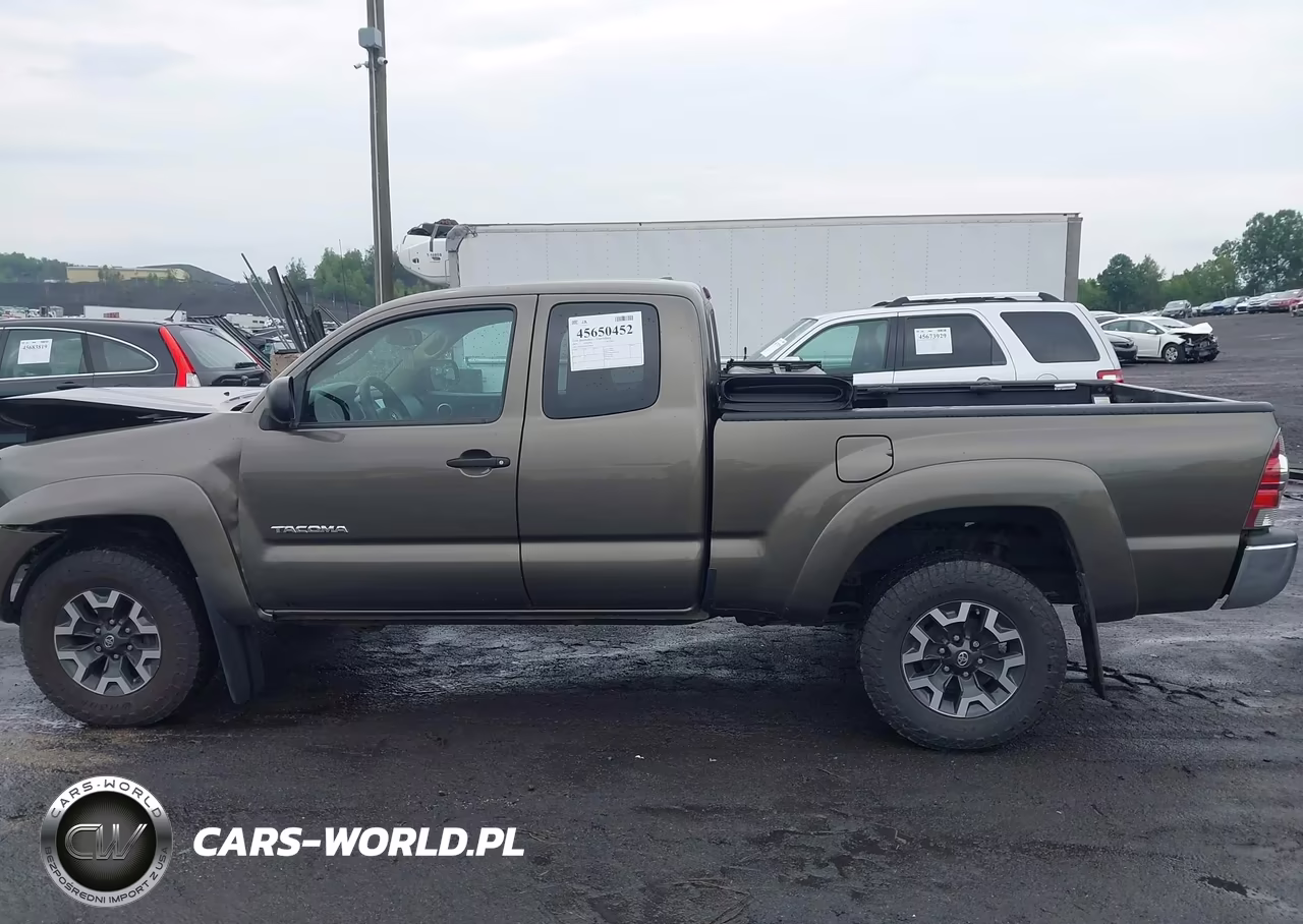2010 Toyota Tacoma VIN:5TEUX4EN6AZ714628 - 14