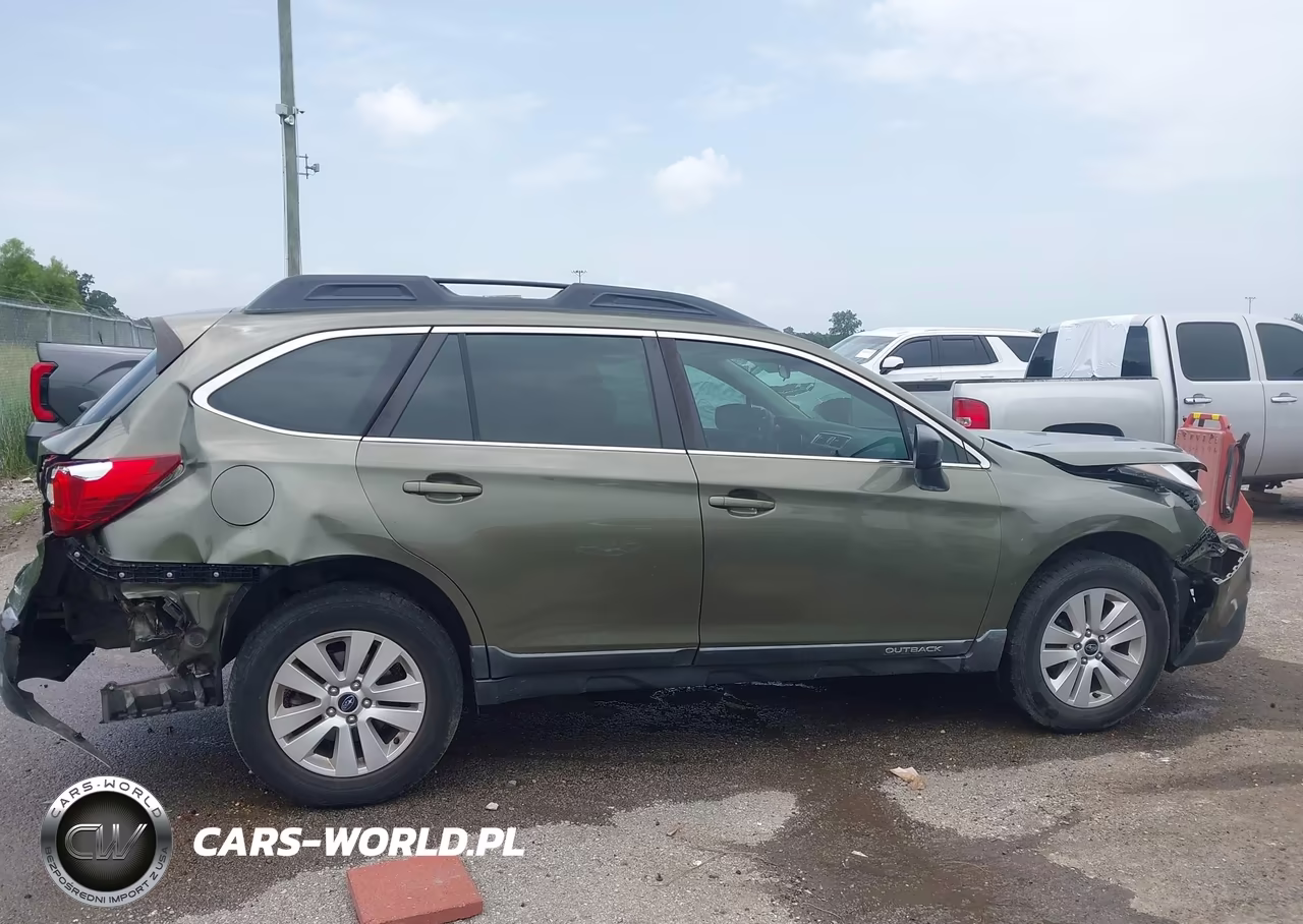 2018 Subaru Outback 2.5I VIN:4S4BSAAC6J3375890 - 13