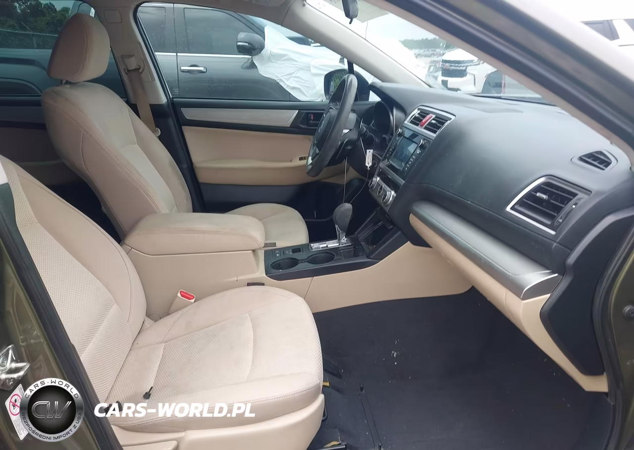 2018 Subaru Outback 2.5I VIN:4S4BSAAC6J3375890 - 5
