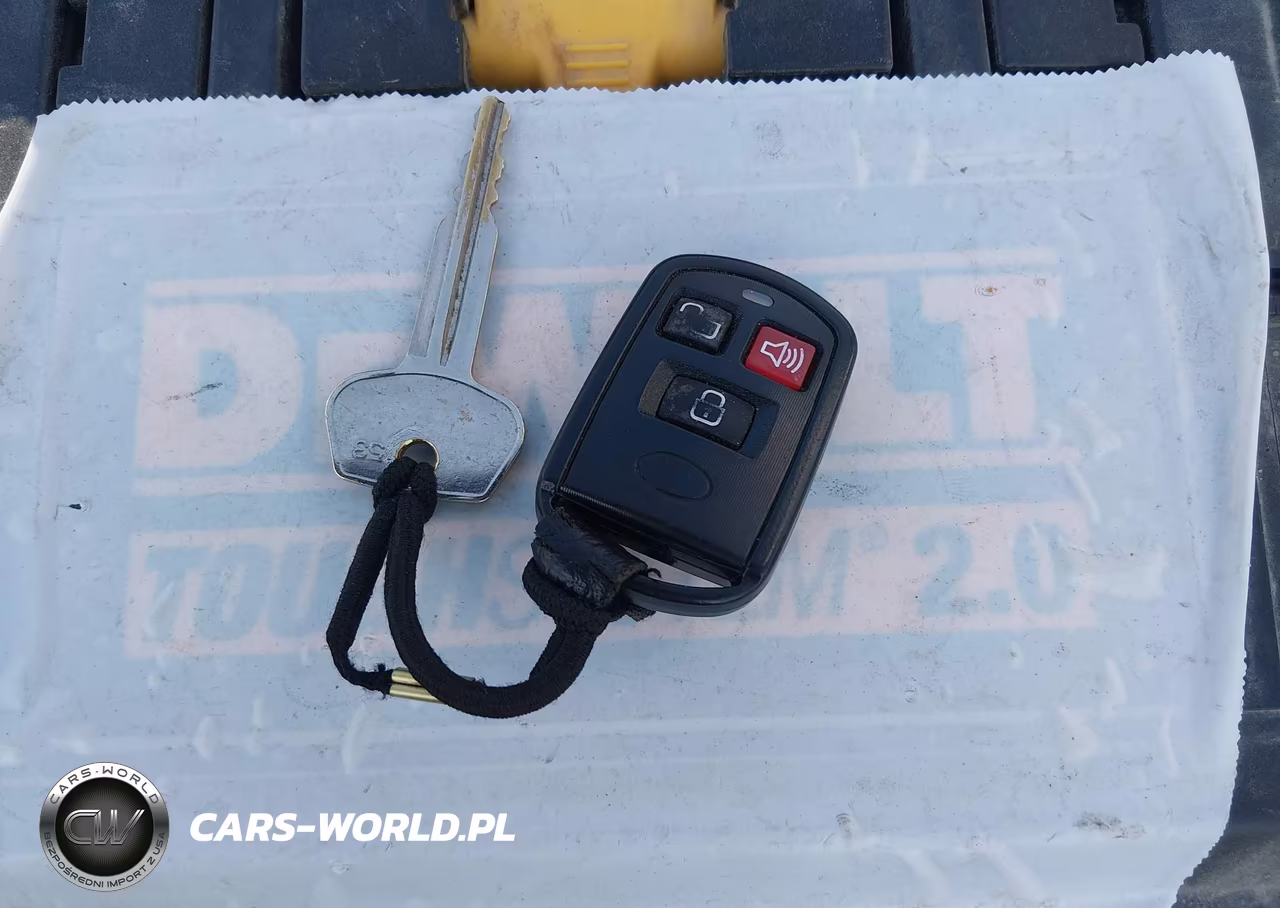 2006 Hyundai Elantra Gls-Limited VIN:KMHDN46D26U256478 - 11