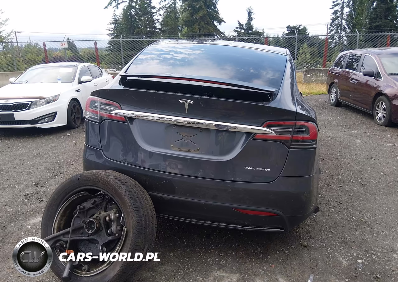 2020 Tesla Model X Long Range Dual Motor All-Wheel Drive-Long Range Plus Dual Motor All-Wheel Drive VIN:5YJXCAE21LF239875 - 16