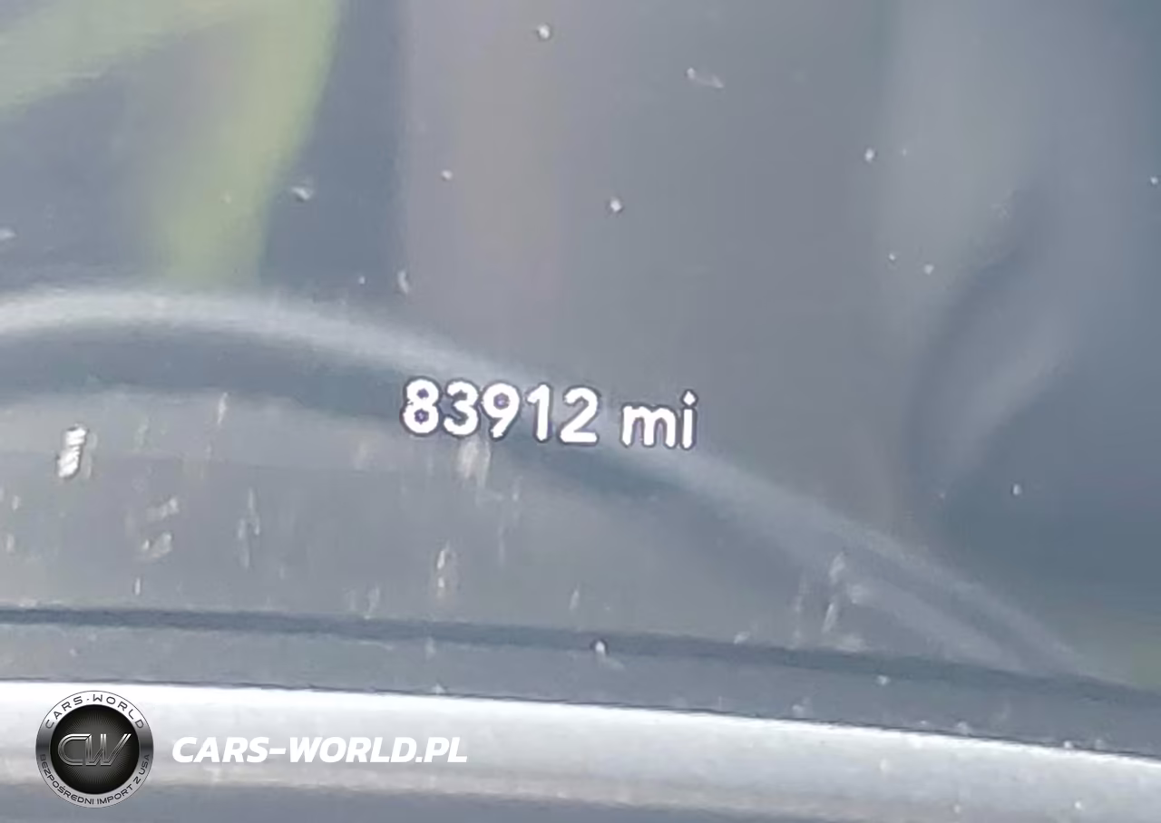 2018 Dodge Challenger Sxt VIN:2C3CDZAG6JH245873 - 15