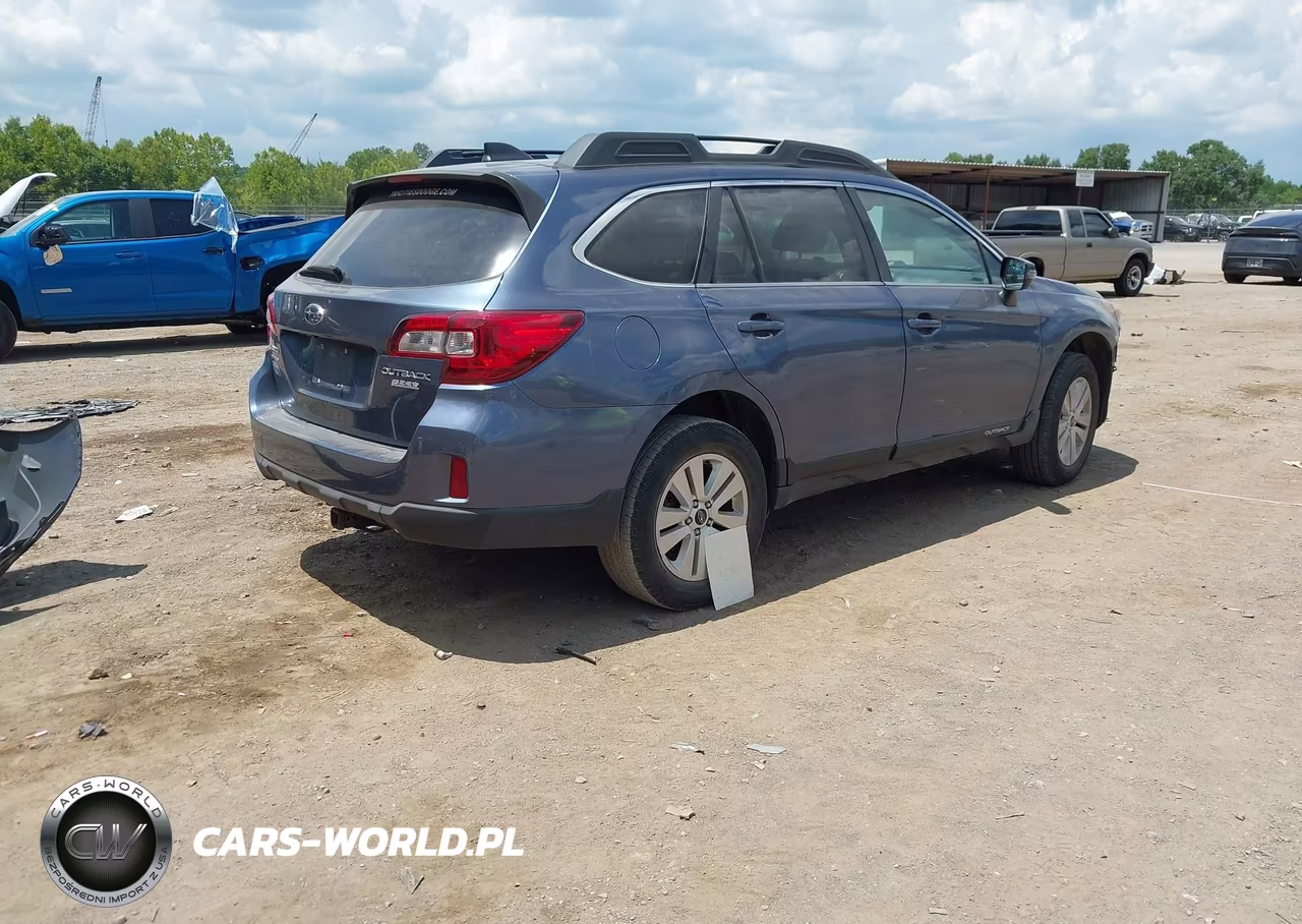 2017 Subaru Outback 2.5I Premium VIN:4S4BSAFC2H3232468 - 4