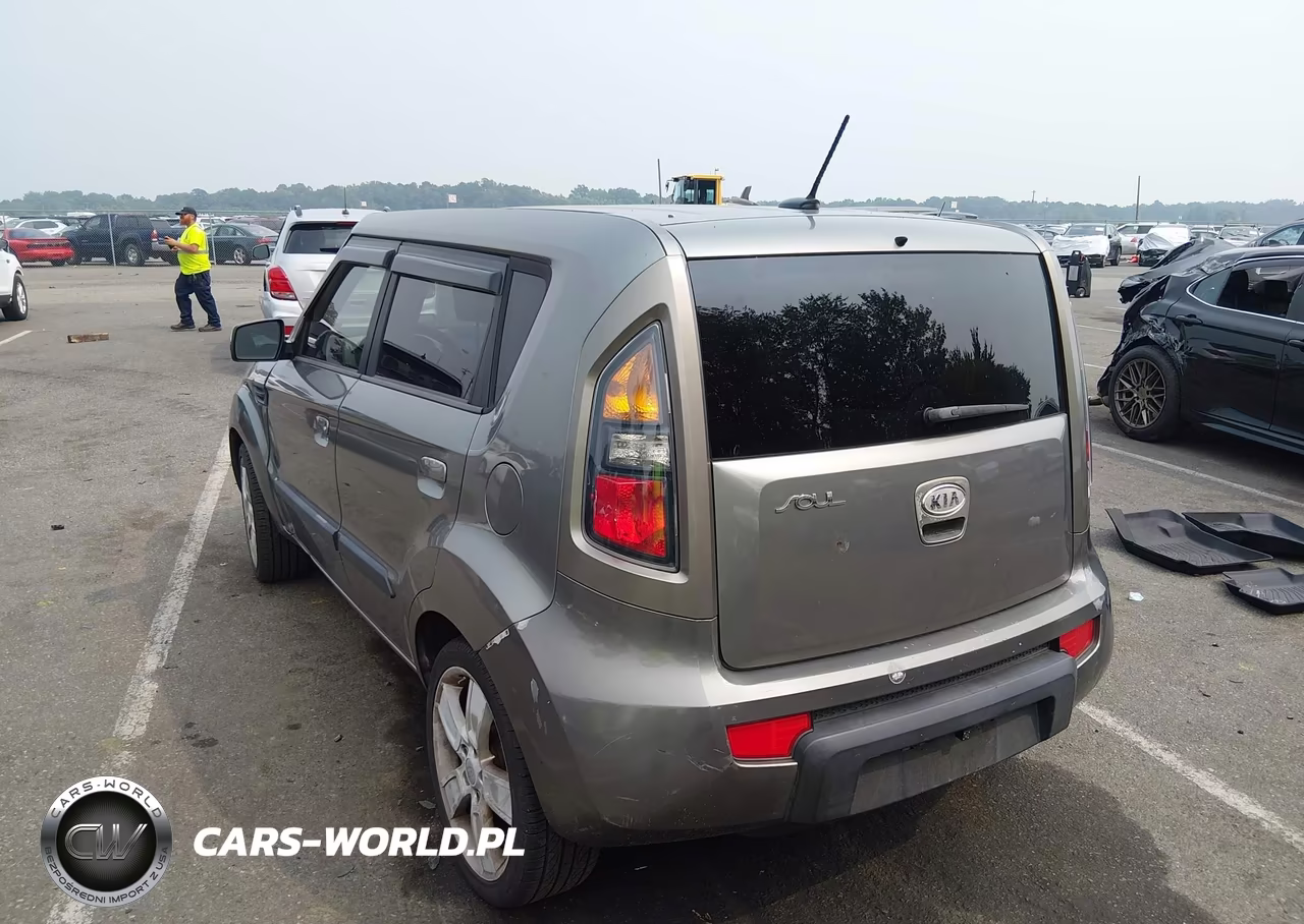 2010 Kia Soul ! VIN:KNDJT2A23A7085836 - 3