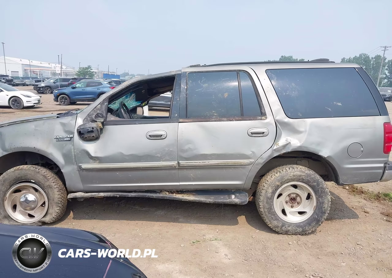 1999 Ford Expedition Xlt VIN:1FMRU186XXLA29472 - 15