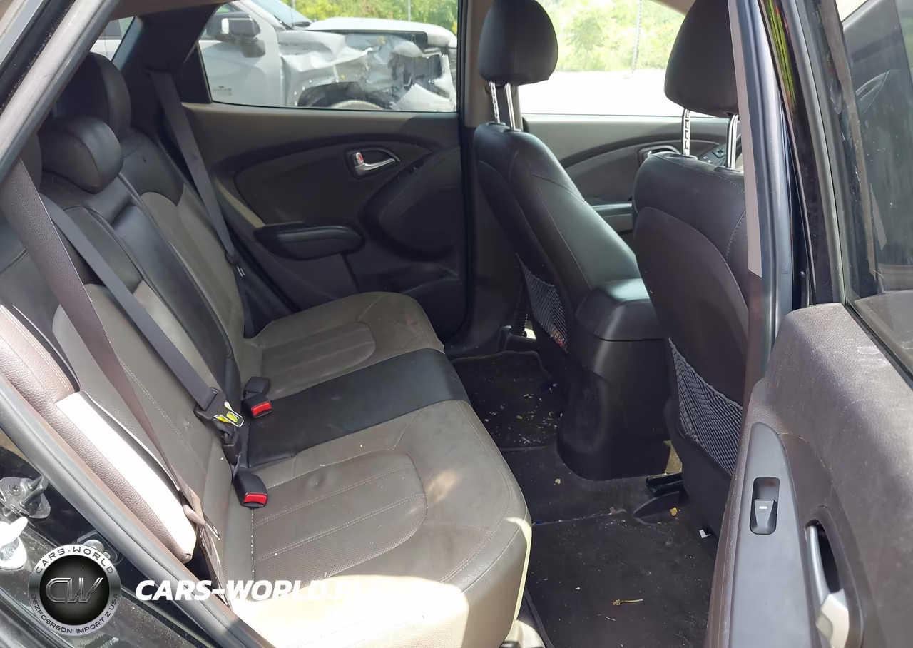 2012 Hyundai Tucson Limited VIN:KM8JUCAC5CU424544 - 8