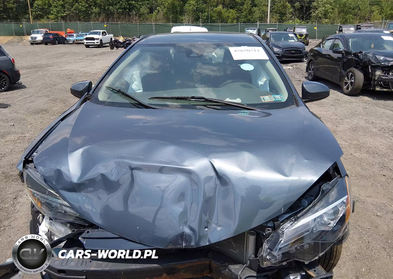 2017 Toyota Corolla Le VIN:2T1BURHE7HC928889 - 6